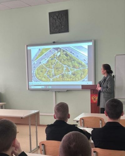 Воспитанники Нахимовского военно-морского училища выбрали эскизный концепт памятника Добровольцу